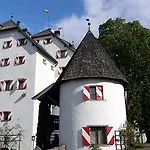 Schloss Muenichau ריית ביי קיצבוהל