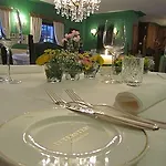 Schloss Muenichau מלון ריית ביי קיצבוהל
