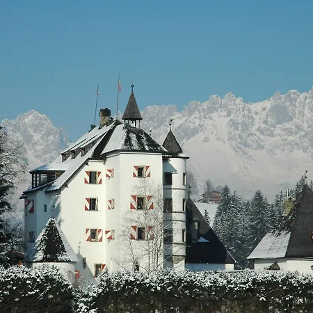 Schloss Muenichau Hotel 3*