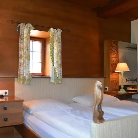 Hotel Schloss Muenichau 3*