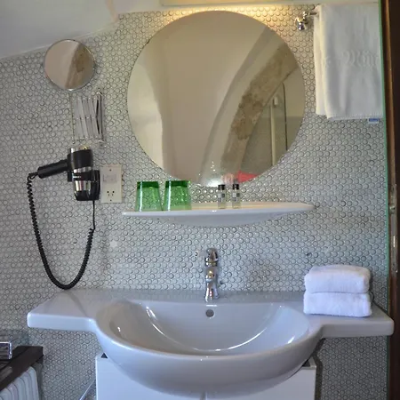 Schloss Münichau Hotel 3*