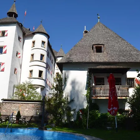 Schloss Muenichau Otel 3*