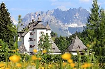 Schloss Muenichau Hotel