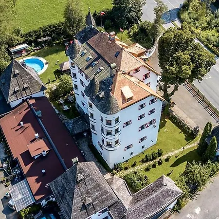 Schloss Muenichau Reith bei Kitzbühel