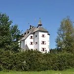 Hotel Schloss Muenichau 3*