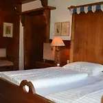 Hotel Schloss Muenichau 3*