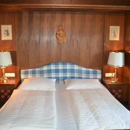 Hotel Schloss Muenichau