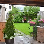 Schloss Muenichau Reith bei Kitzbuehel