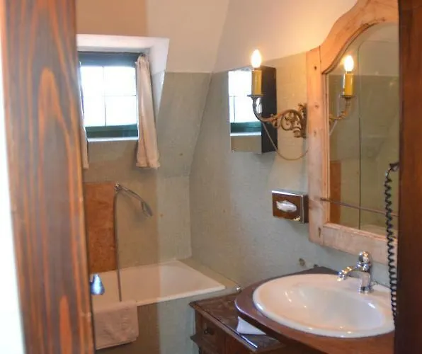 Schloss Muenichau Hotel